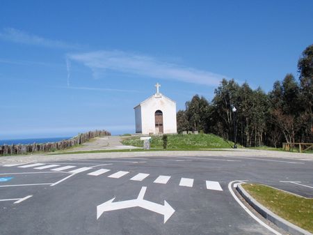 Vista frontal de la Hermita del Espiritu Santo